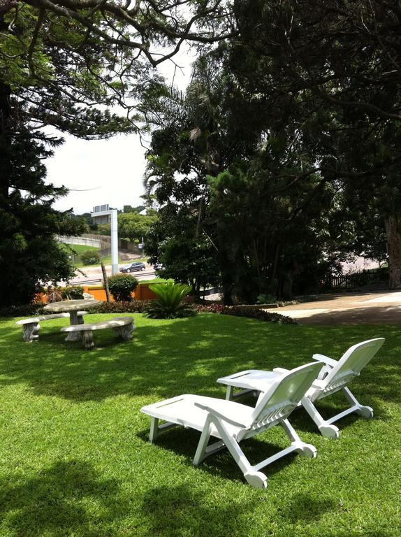 The Crescent Guesthouses - Bnb/Self Catering Durban Exterior photo